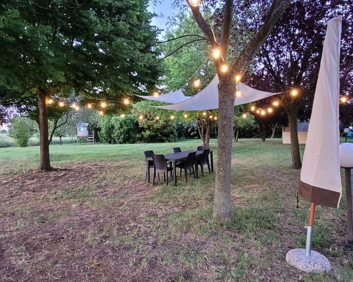 Chez Barnie Favoloso Appartamento Privato In Villa A 800Mt Ingresso Fiera Rimini Kültér fotó