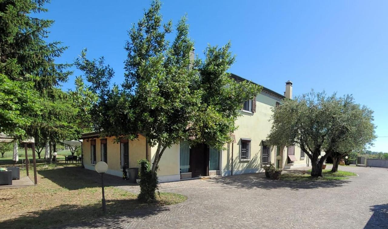 Chez Barnie Favoloso Appartamento Privato In Villa A 800Mt Ingresso Fiera Rimini Kültér fotó