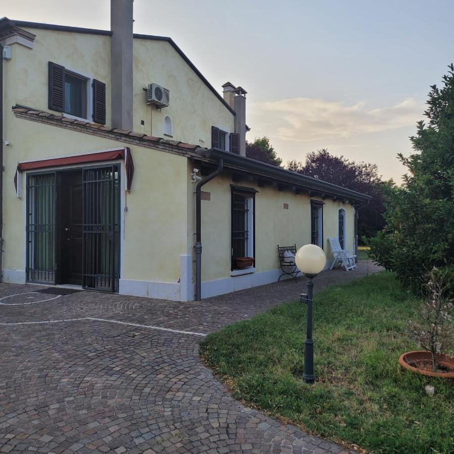 Chez Barnie Favoloso Appartamento Privato In Villa A 800Mt Ingresso Fiera Rimini Kültér fotó