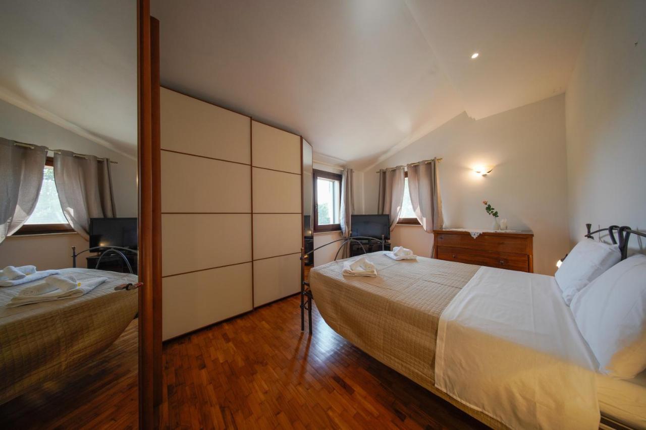 Chez Barnie Favoloso Appartamento Privato In Villa A 800Mt Ingresso Fiera Rimini Kültér fotó