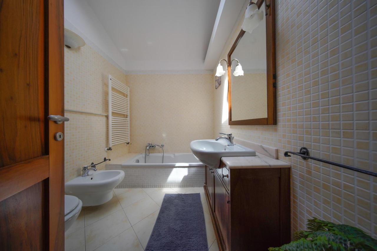 Chez Barnie Favoloso Appartamento Privato In Villa A 800Mt Ingresso Fiera Rimini Kültér fotó