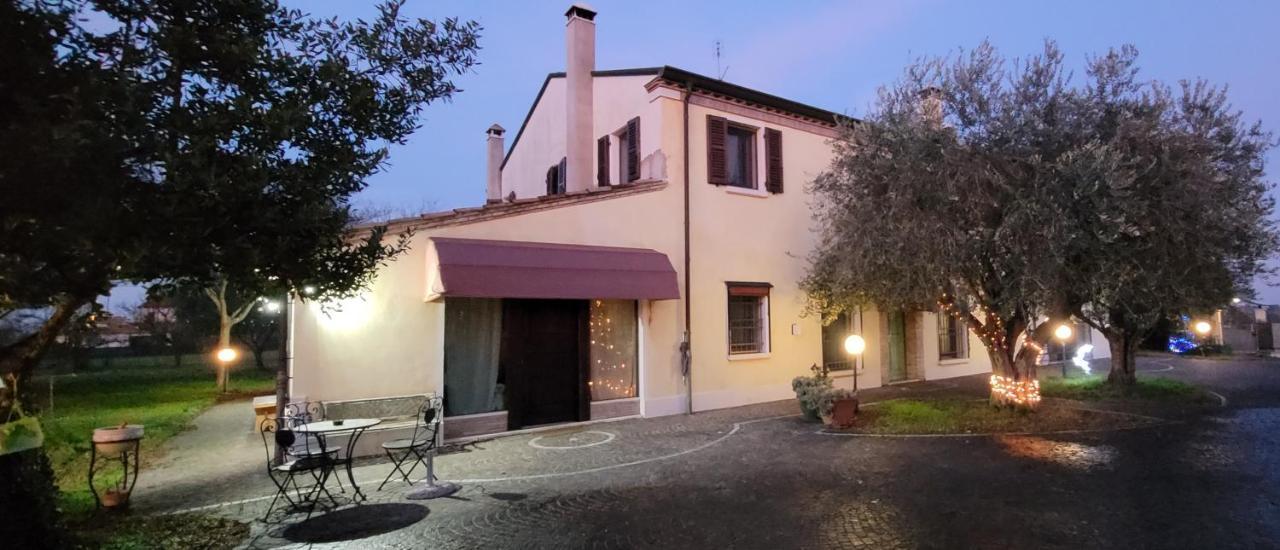 Chez Barnie Favoloso Appartamento Privato In Villa A 800Mt Ingresso Fiera Rimini Kültér fotó